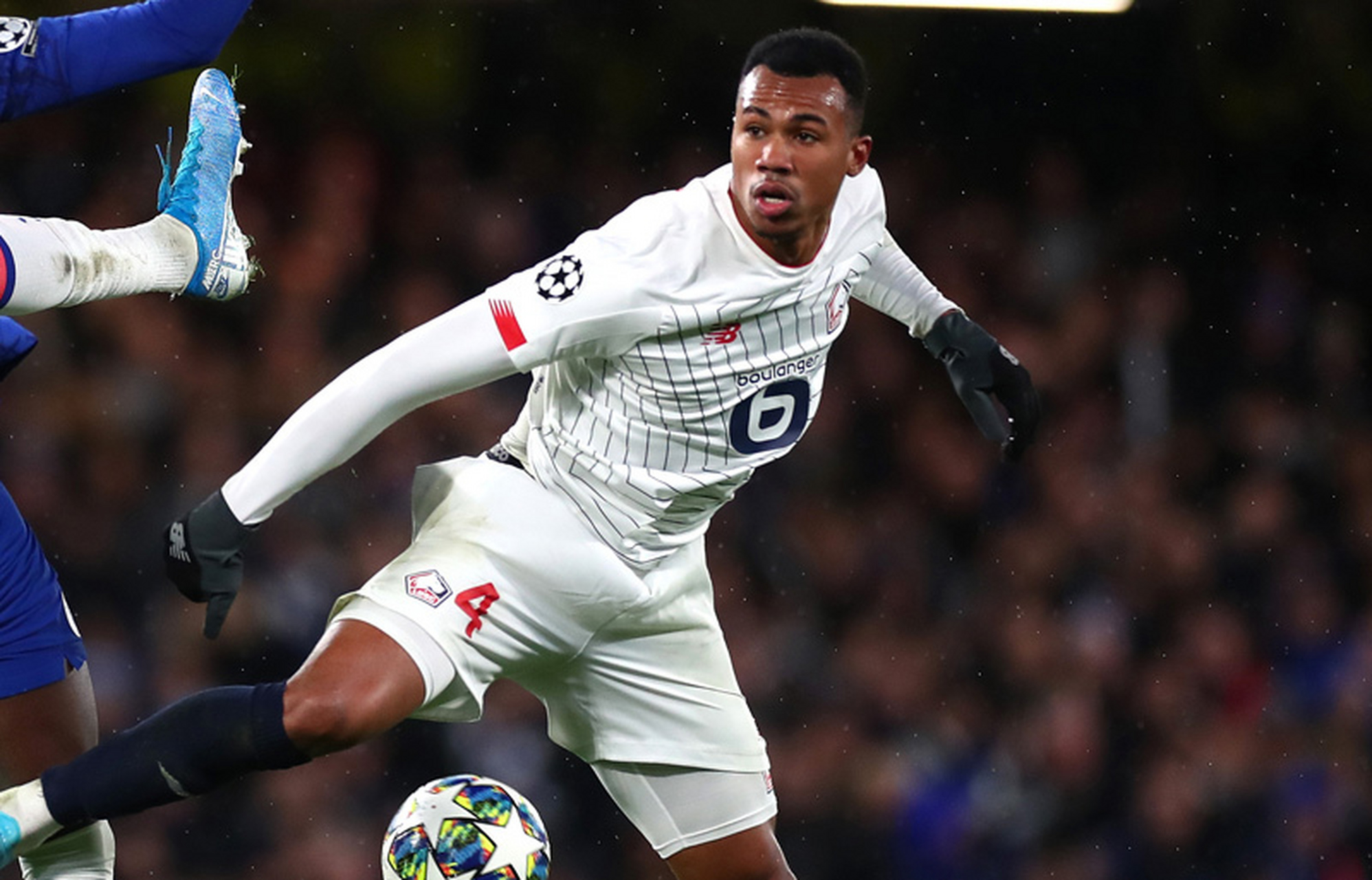 壹号娱乐平台-里尔刷新队史纪录转会期上海久事更衣室发声，现场解说直呼：瓦伦西亚转会期手感冰凉的简单介绍